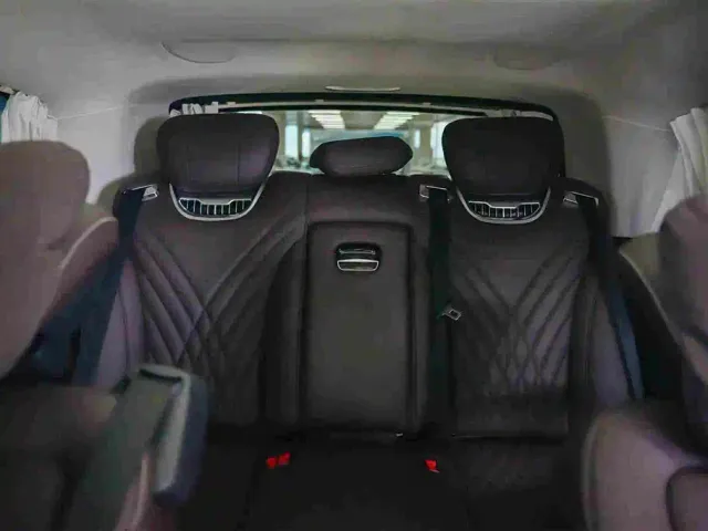 Mercedes-Benz V-Class — Фото автомобиля 11