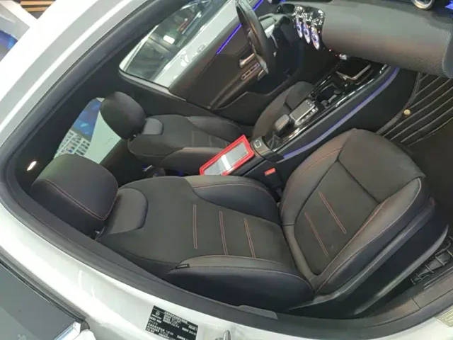 Mercedes-Benz A-Class — Фото автомобиля 24