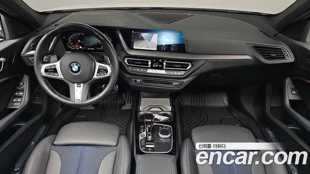 BMW 1 Series F40 — Фото автомобиля 10