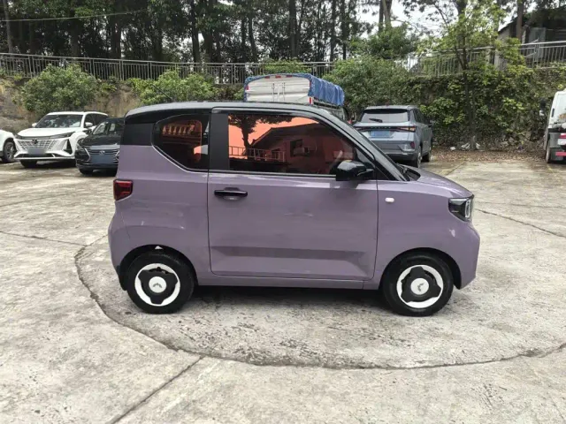 Wuling Hongguang Mini EV — Фото автомобиля 10