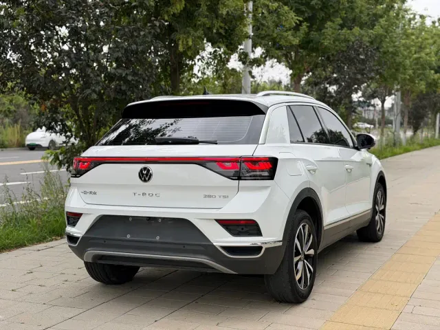Volkswagen T-Roc — Фото автомобиля 22