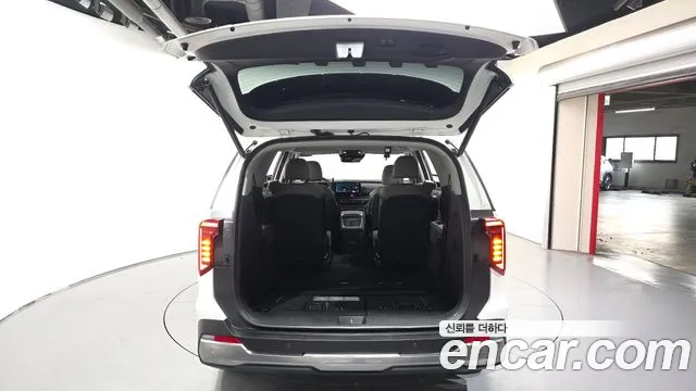 Kia Carnival 4th Gen — Фото автомобиля 26