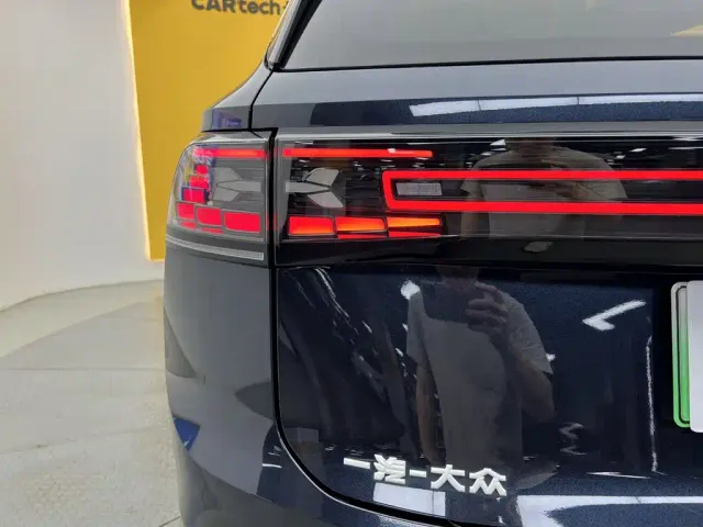 Volkswagen ID.6 Crozz — Фото автомобиля 8