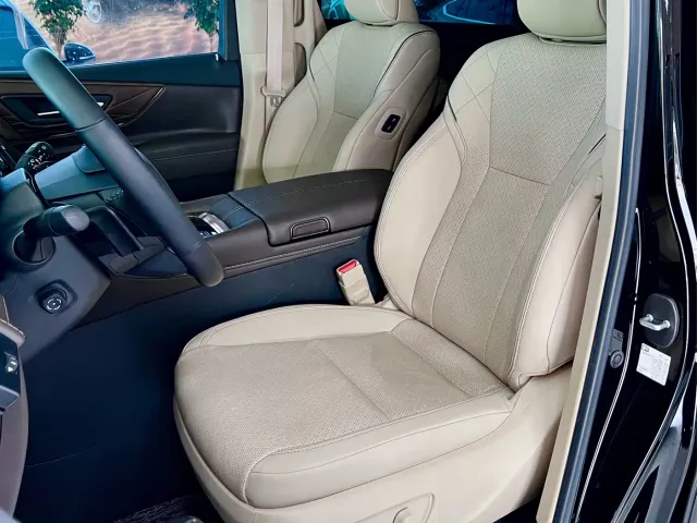 Toyota Alphard — Фото автомобиля 6