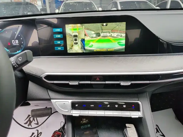 Changan Eado — Фото автомобиля 12