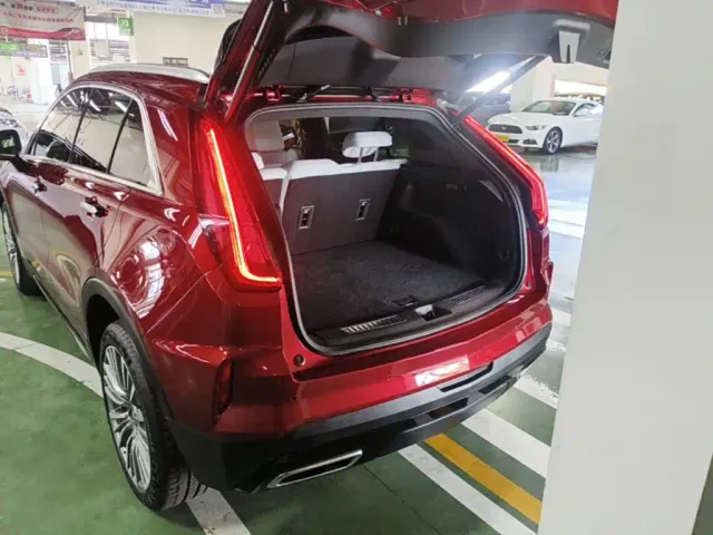 Cadillac XT4 — Фото автомобиля 18