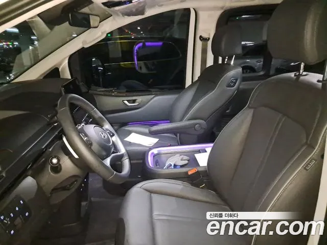 Hyundai Staria — Фото автомобиля 10