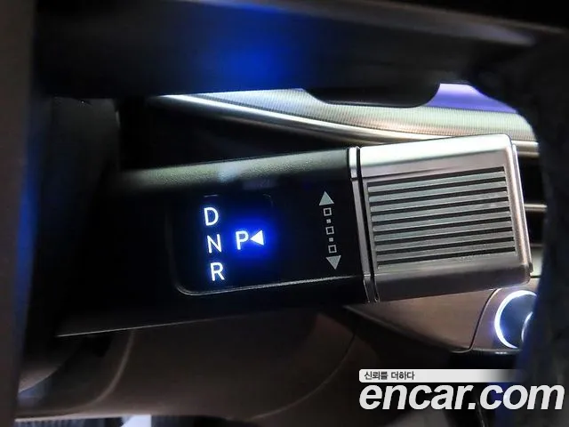 Hyundai Grandeur — Фото автомобиля 12