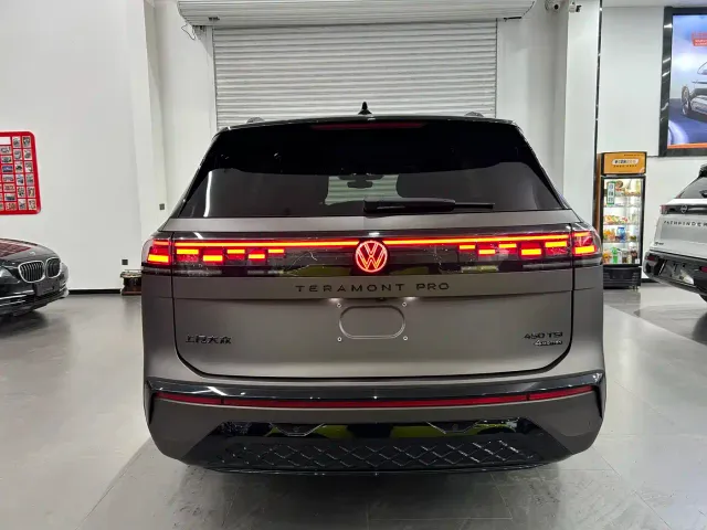 Volkswagen Teramont — Фото автомобиля 9