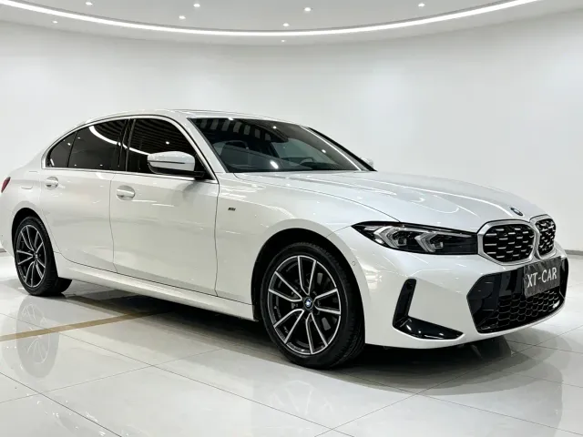 BMW 3 Series — Фото автомобиля 3