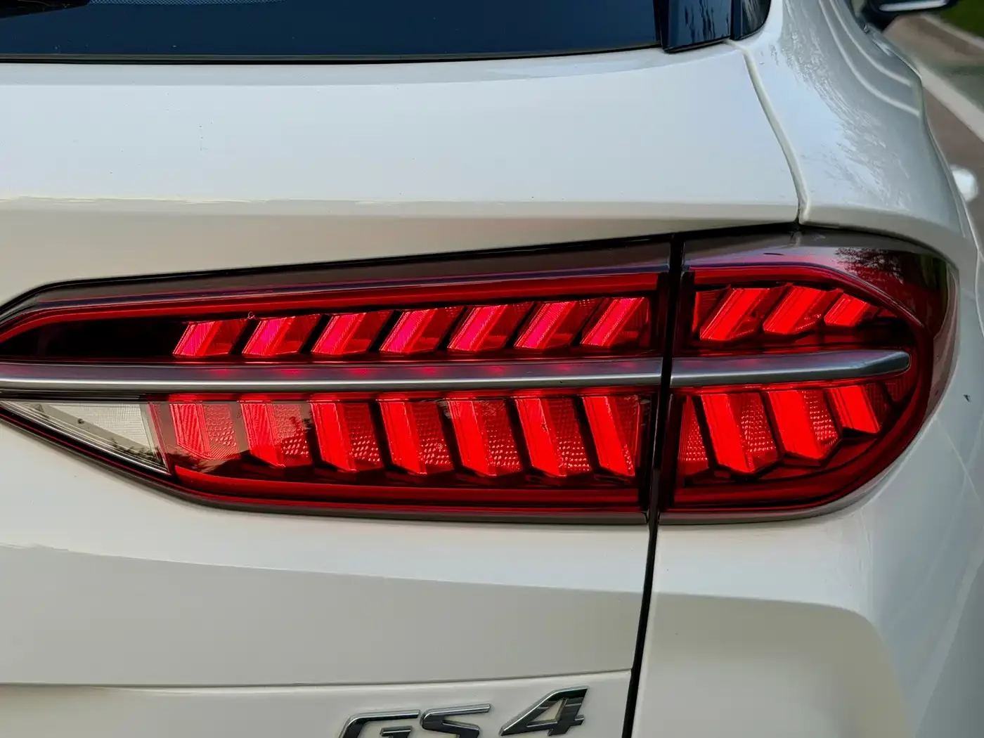 GAC Trumpchi Trumpchi GS4 PLUS 2021 270T Automatic Galaxy Edition — Фото автомобиля 9