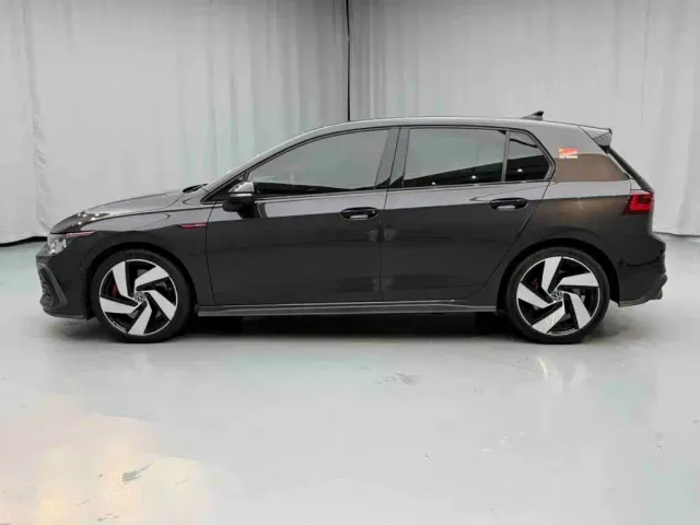 Volkswagen Golf GTI — Фото автомобиля 10