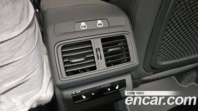Audi Q5 45 TFSI quattro Sportback S Line Black Edition — Фото автомобиля 14