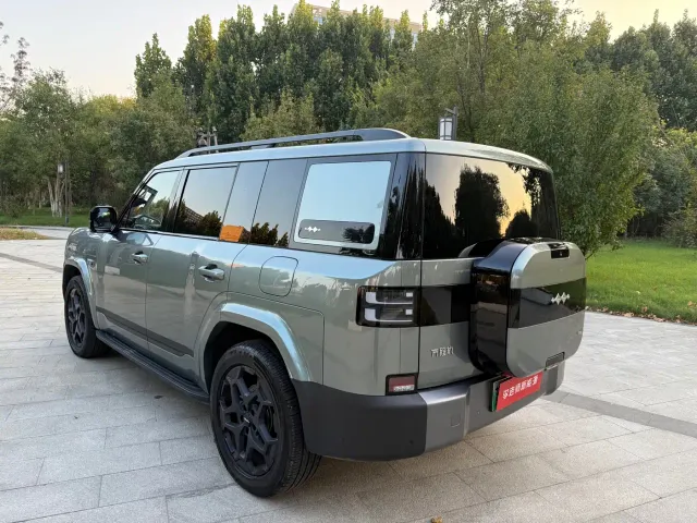 BYD FangChengBao Titanium 7 — Фото автомобиля 7