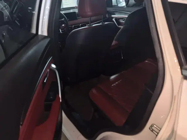 Jetour X70 Plus — Фото автомобиля 11