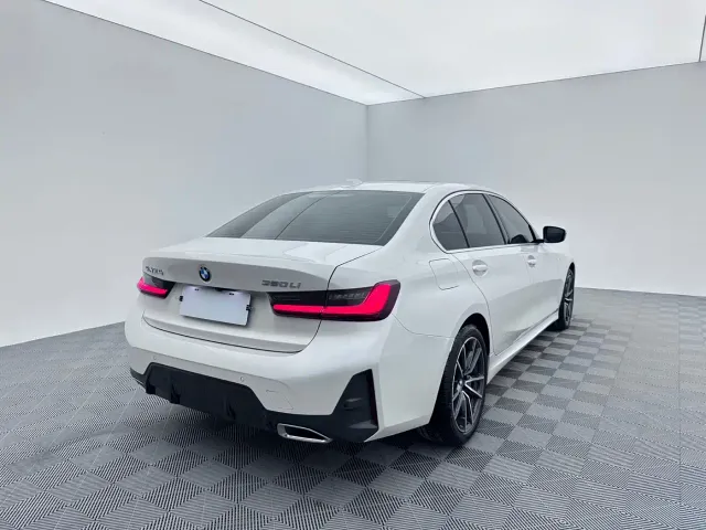BMW 3 Series — Фото автомобиля 6