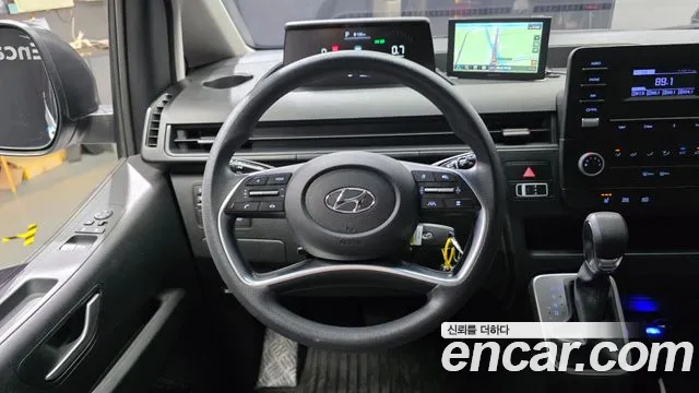 Hyundai Staria Staria Карго 5 мест — Фото автомобиля 5