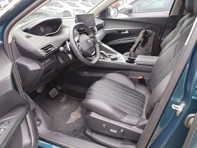 Peugeot 5008 — Фото автомобиля 14