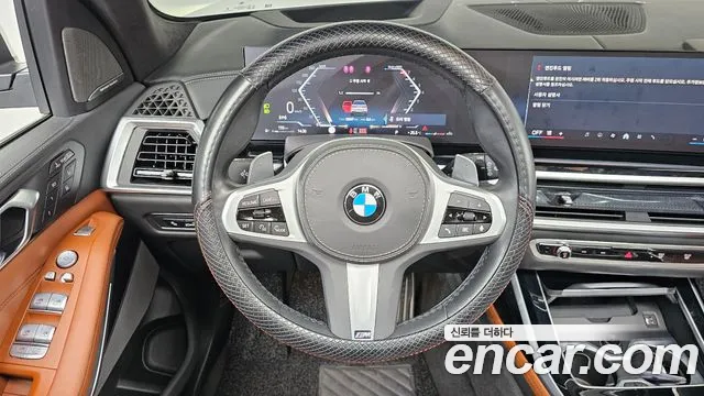 BMW X7 — Фото автомобиля 13