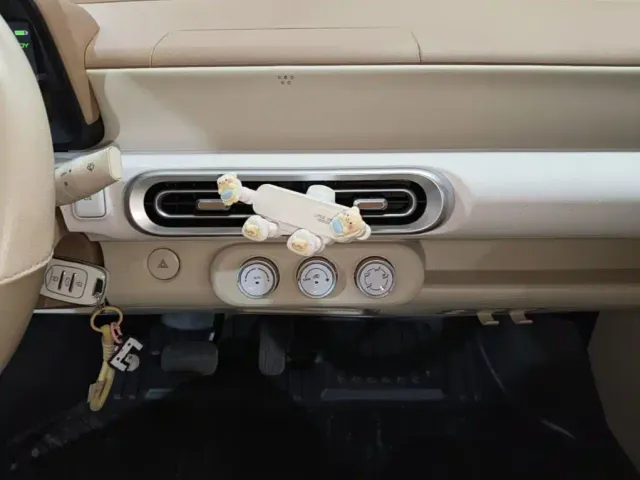 Wuling Hongguang Mini EV — Фото автомобиля 12