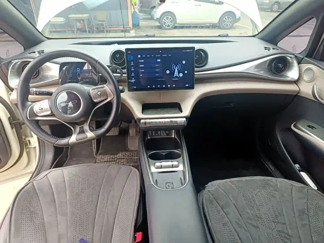 BYD Dolphin — Фото автомобиля 9