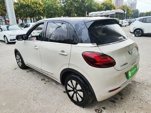 Wuling Bingo — Фото автомобиля 4
