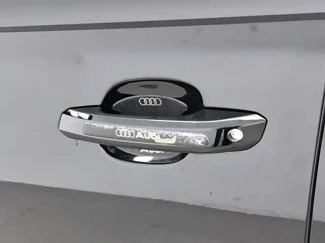 Audi Q5L — Фото автомобиля 18