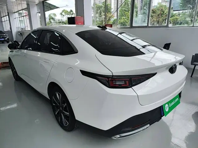 Changan Lamore — Фото автомобиля 22