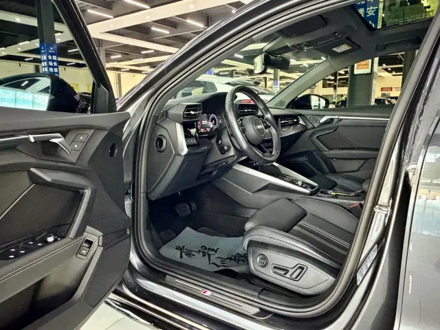 Audi A3 — Фото автомобиля 4