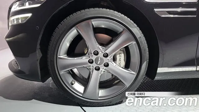 Genesis G80 Бензин 2.5 турбо AWD — Фото автомобиля 5