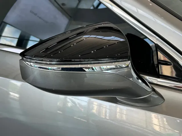 Lexus ES — Фото автомобиля 22