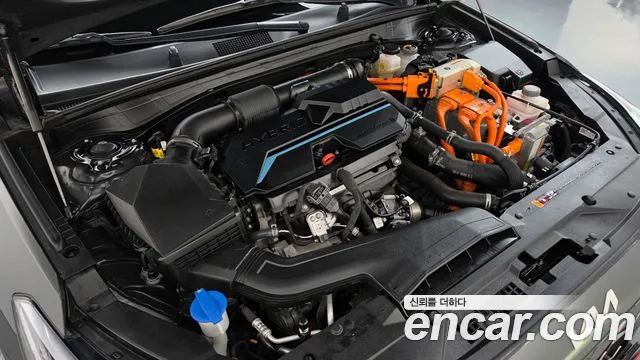 Kia K8 Hybrid — Фото автомобиля 9