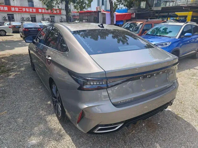 Chery Arrizo 8 — Фото автомобиля 12