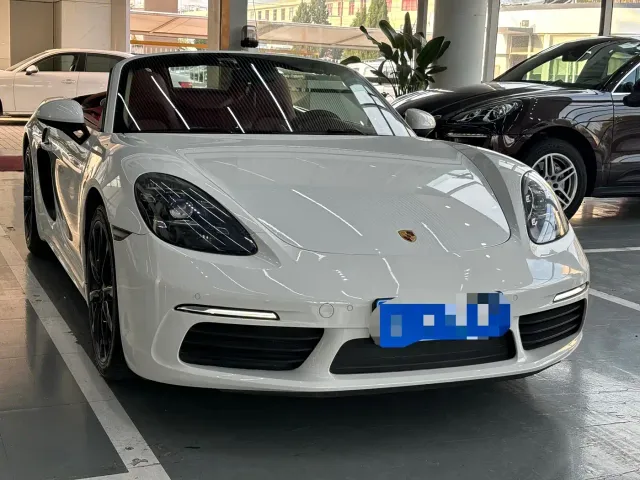 Porsche 718 — Фото автомобиля 3