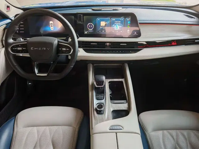 Chery Arrizo 8 — Фото автомобиля 11