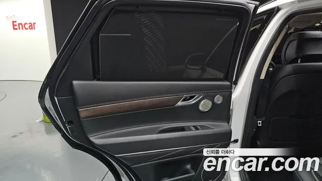 Genesis GV80 — Фото автомобиля 14