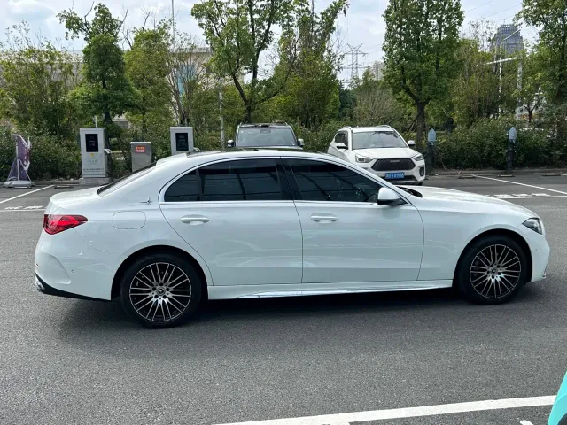 Mercedes-Benz C-Class — Фото автомобиля 17