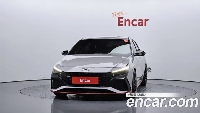Hyundai Avante — Фото автомобиля 3