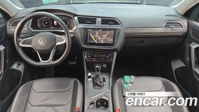 Volkswagen Tiguan — Фото автомобиля 10