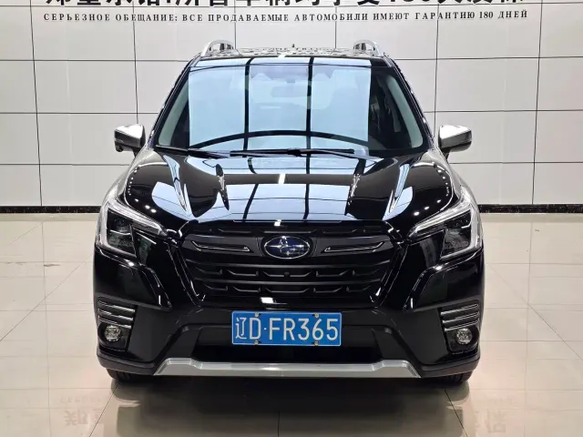 Subaru Forester — Фото автомобиля 2