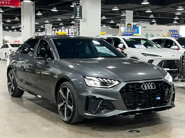 Audi A4L — Фото автомобиля 2