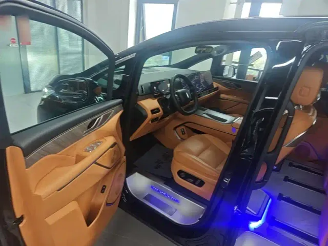 Wey Alpine — Фото автомобиля 15