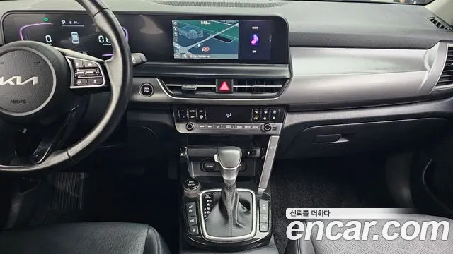 Kia Seltos New — Фото автомобиля 22