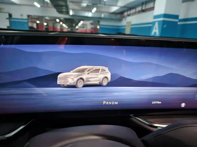 Buick Envision Plus — Фото автомобиля 6