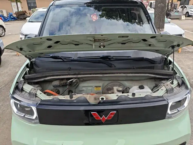 Wuling Hongguang Mini EV — Фото автомобиля 19