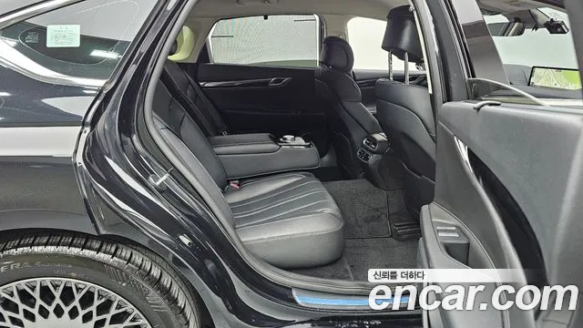 Genesis G80 RG3 — Фото автомобиля 12