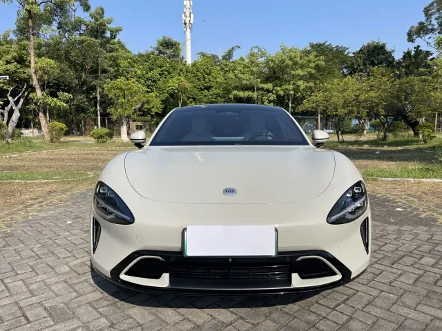Xiaomi SU7 — Фото автомобиля 4