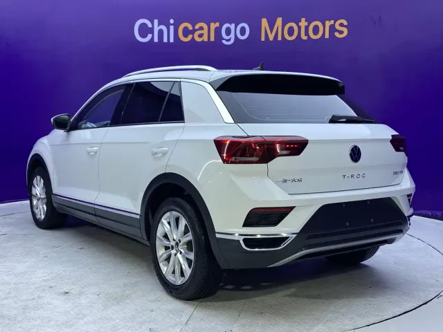 Volkswagen T-Roc — Фото автомобиля 6