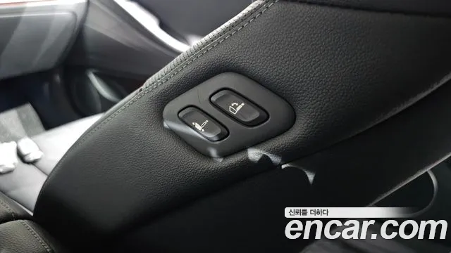 Genesis G80 RG3 — Фото автомобиля 29