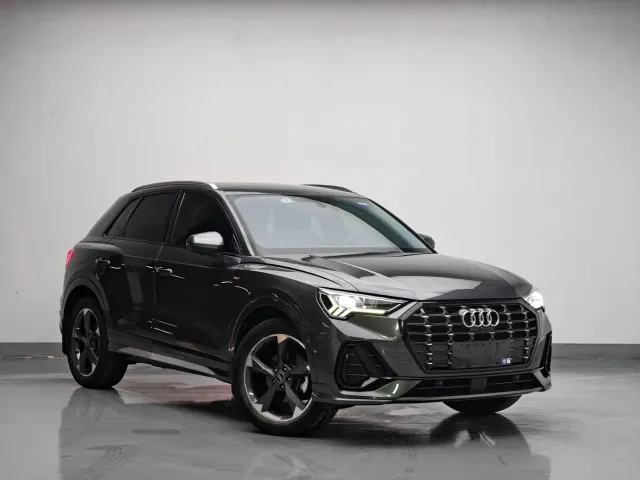 Audi Q3 — Фото автомобиля 3